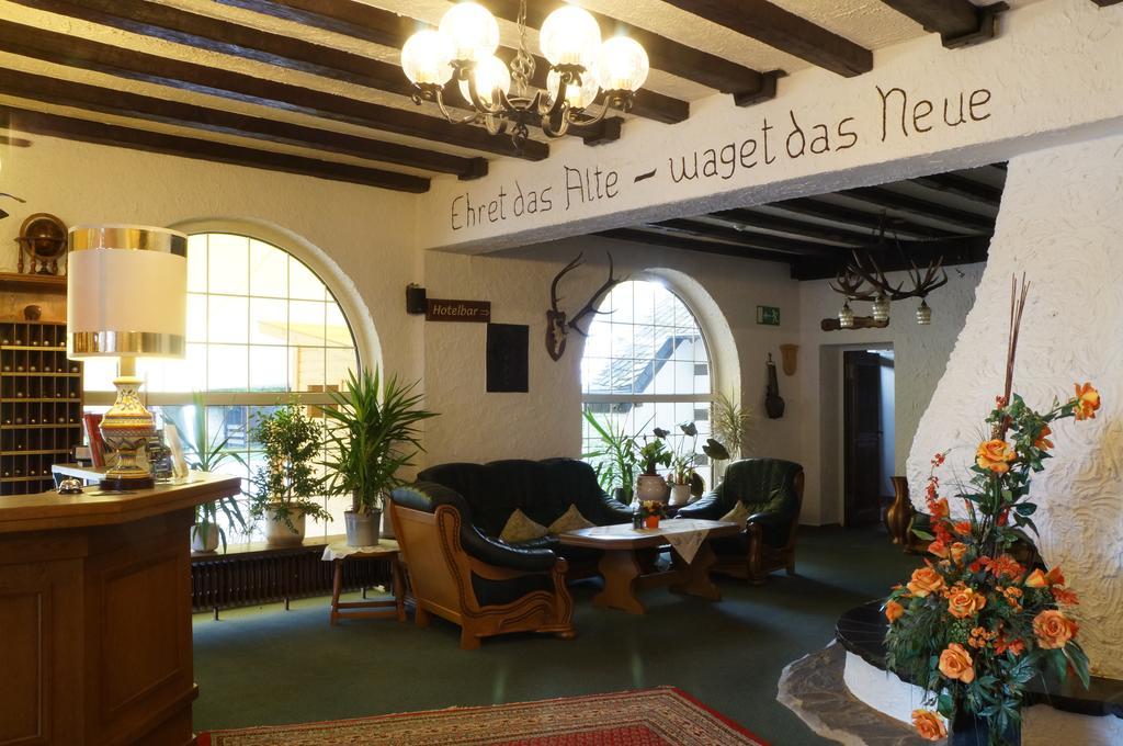 Land-Gut-Hotel Zum Alten Forsthaus - Aufladestation Fuer Elektroautos Hurtgenwald Экстерьер фото
